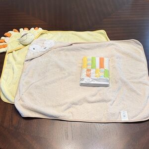 Hooded Baby Towels + Washcloths - Yellow & Cream